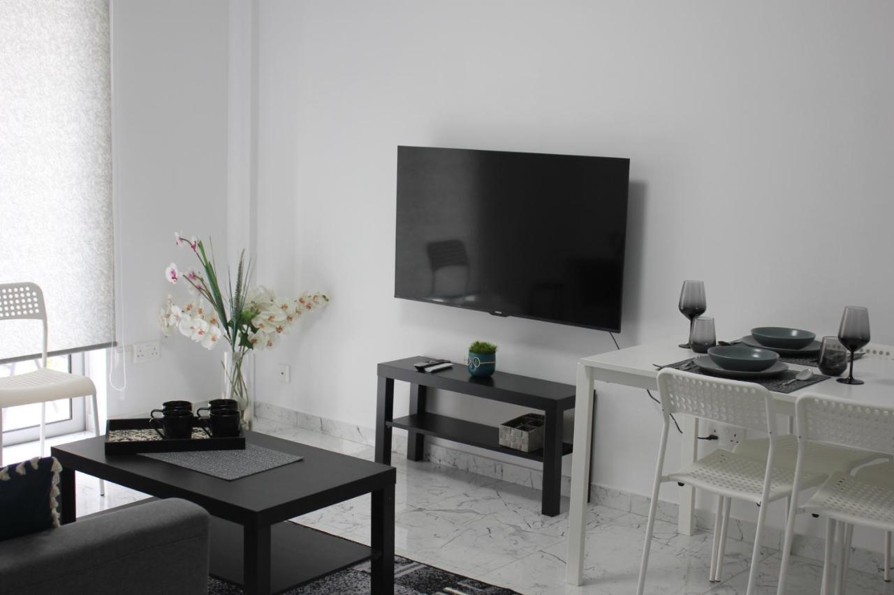 Amalia Residences Никосия Экстерьер фото